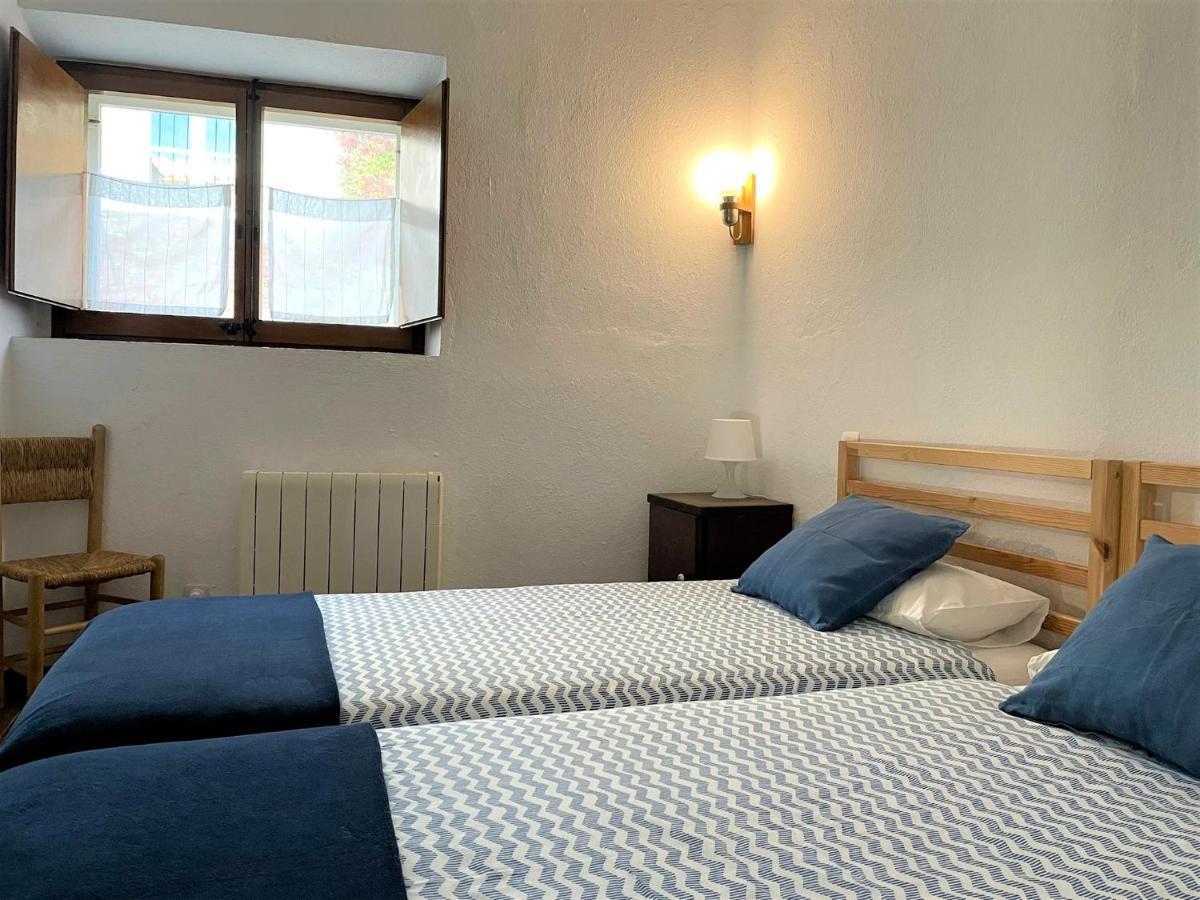 Unio - Apartamento En El Casco Antiguo กาดาเกส ภายนอก รูปภาพ